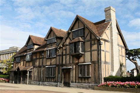 tudor arch buildings|traditional tudor house.